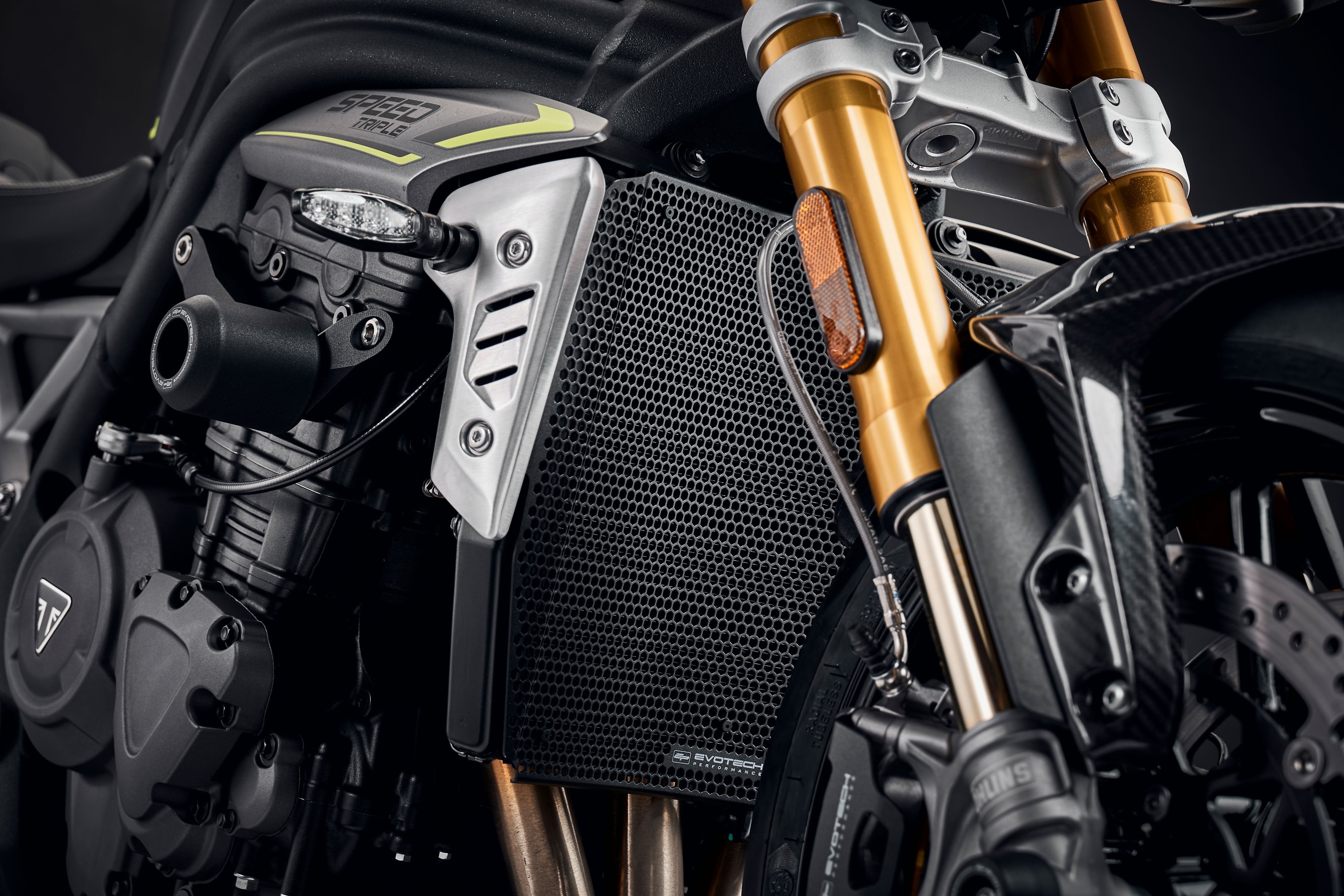 Evotech Radiator Guard (Black) - Triumph Speed Triple 1200 RS (2025+) - 3, PRN015488-03