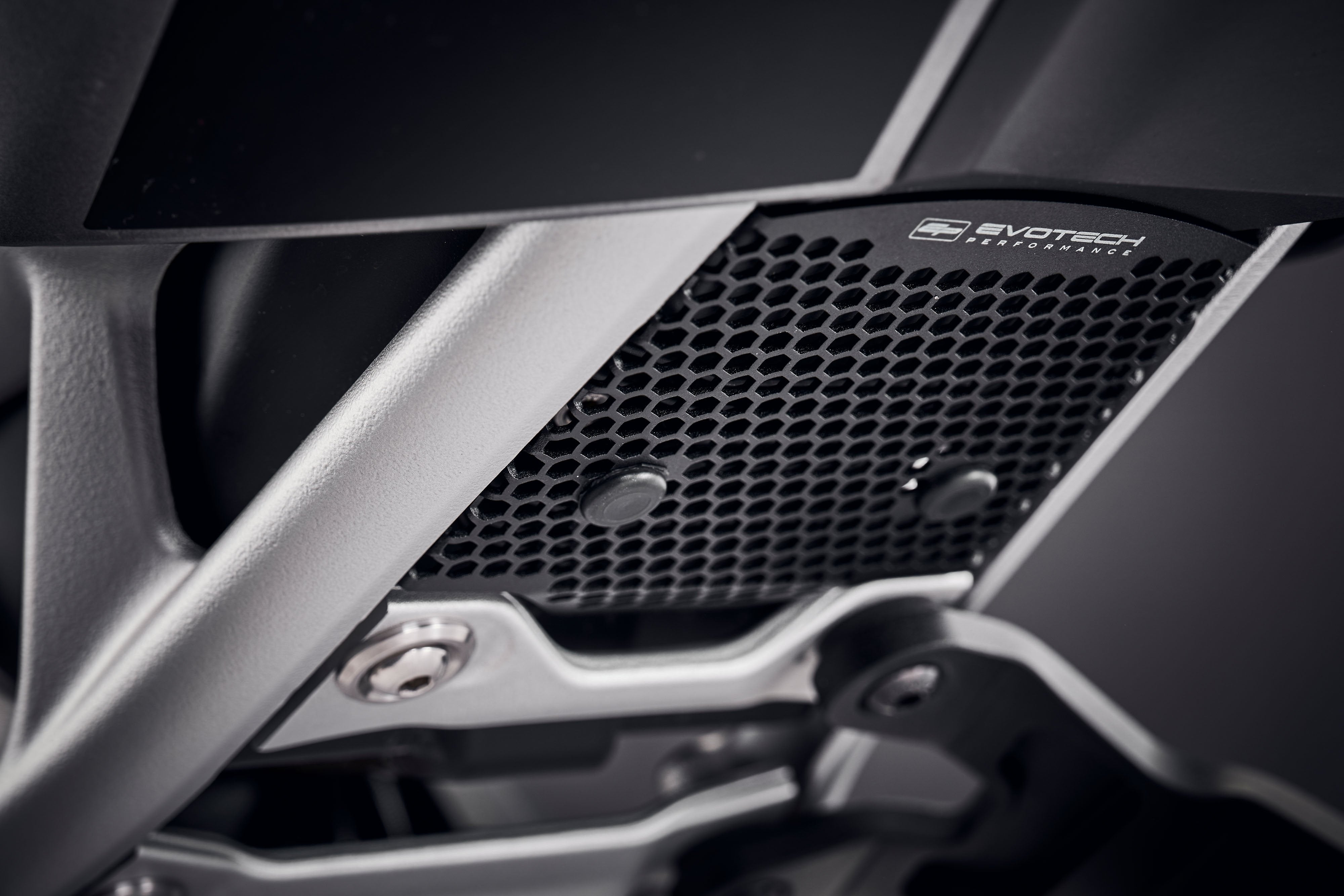 Evotech Rectifier Guard - Triumph Speed Triple 1200 RS (2021 - 2024) - 4, PRN015515-01