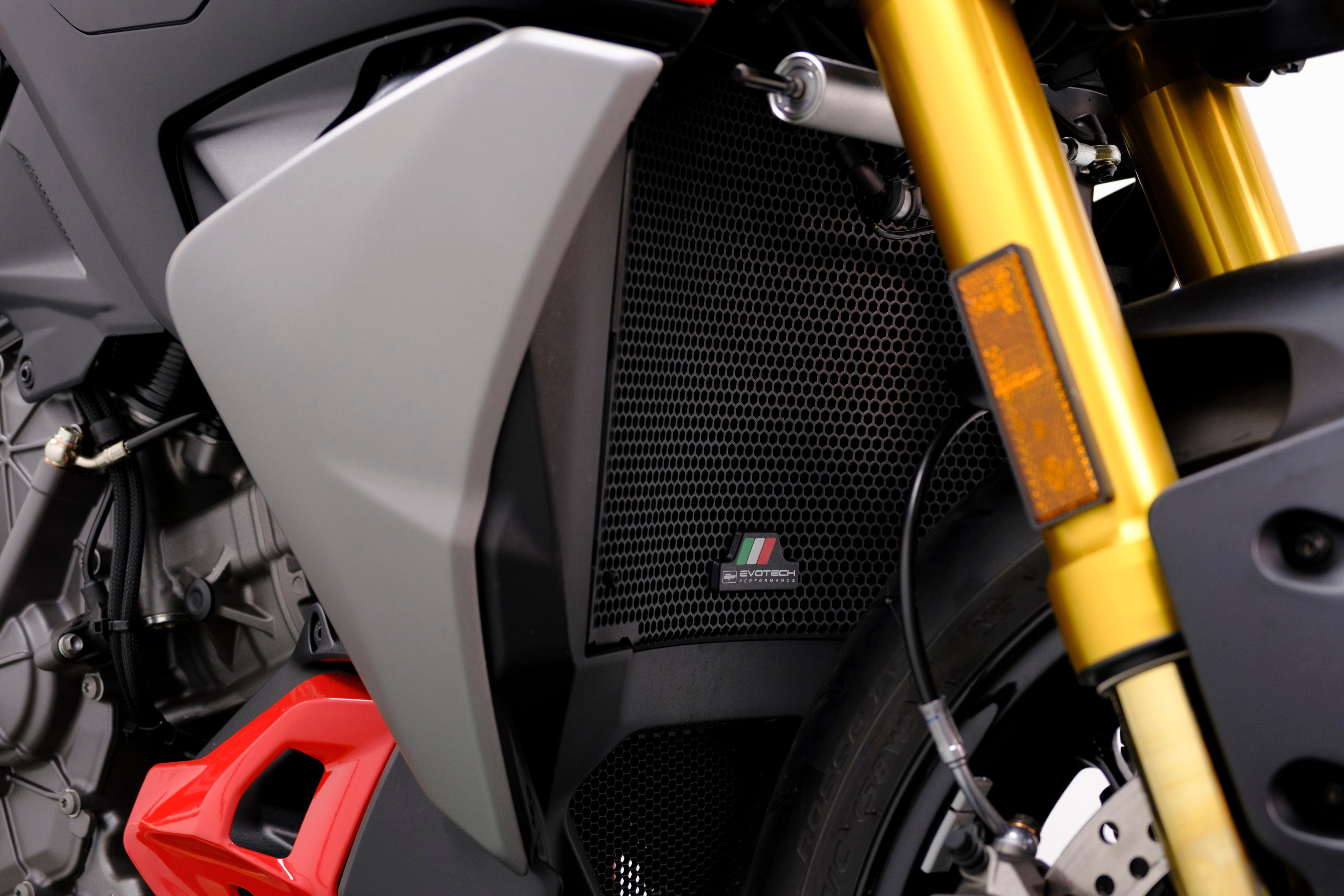 Evotech Radiator Guard - Ducati Streetfighter V2 S (2025+) - 2, PRN018275-02