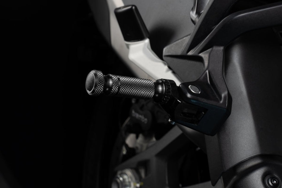 Gilles Tooling Replacement footrests Sport, rider/scooter, black, RGK-580-UF41-SET-B - Gilles Tooling - RGK-580-UF41-SET-B